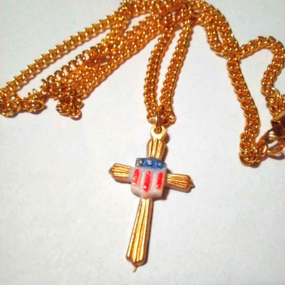 **Gold Tone Cross Necklace